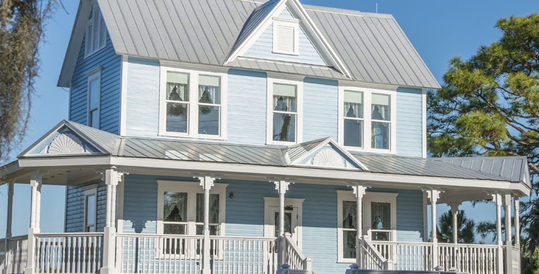 A New Roof for Your Historic Home: How to Keep that Old-World Look